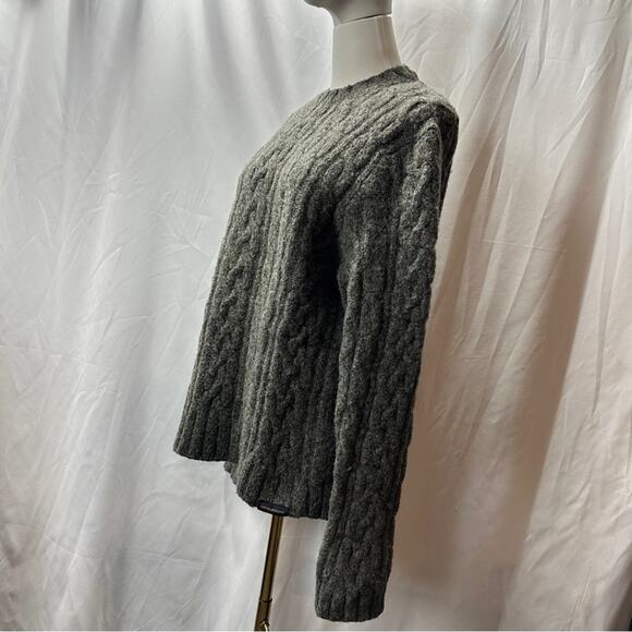 SALE!!! Abercrombie & Fitch Vintage Sweater Wool Cable Knit Dark Academia Size M - Picture 8 of 9